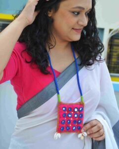 Noor Neckpiece