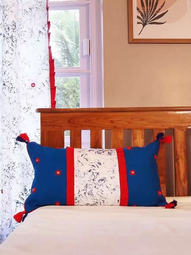 Aayina Cushion Cover - Image 6