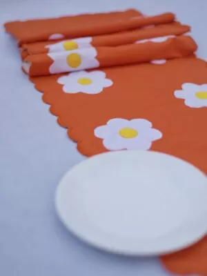 flower patch table runner 1