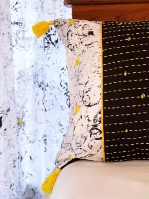 kagaz cushion black and yellow 1