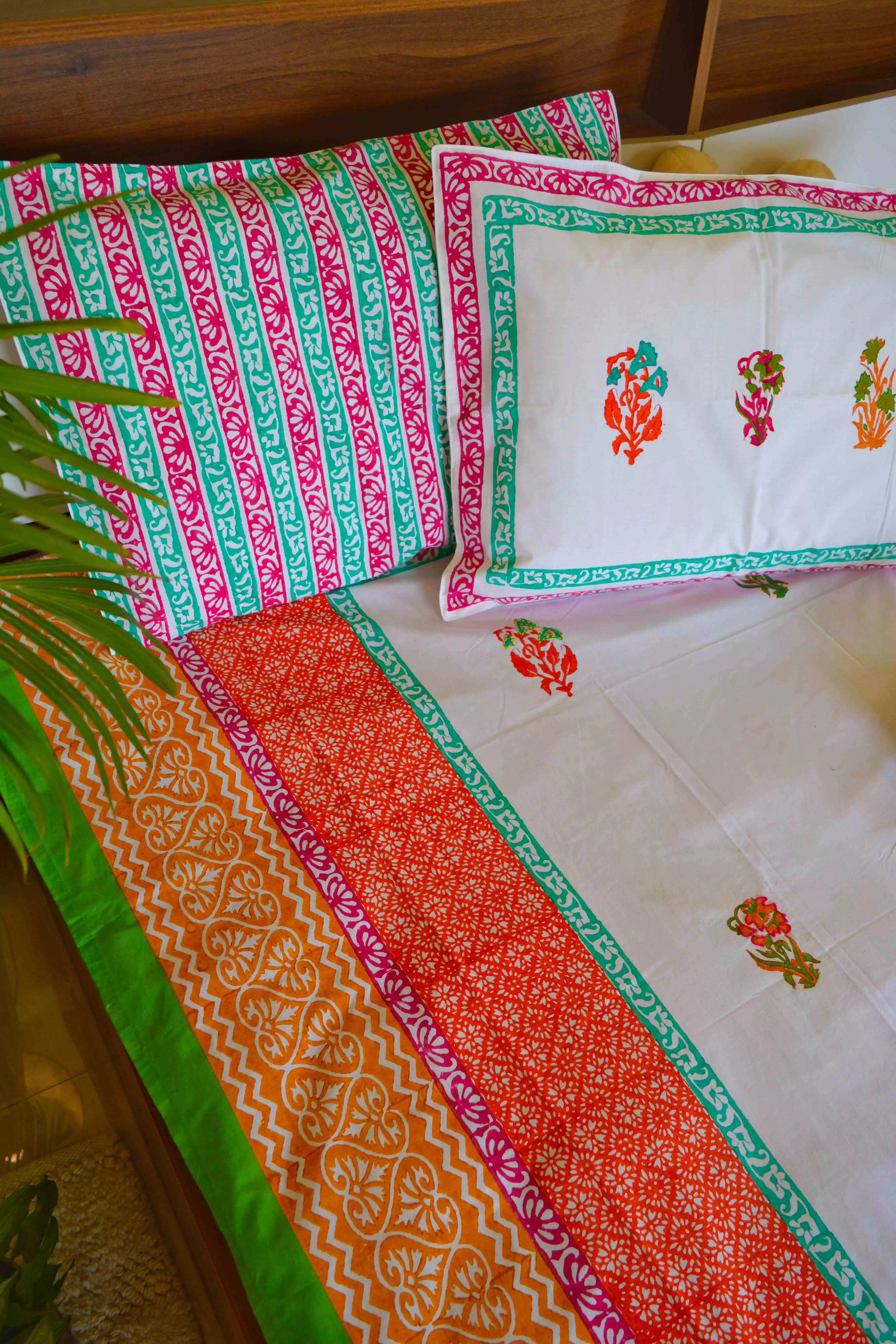 Phool Bedsheet Set