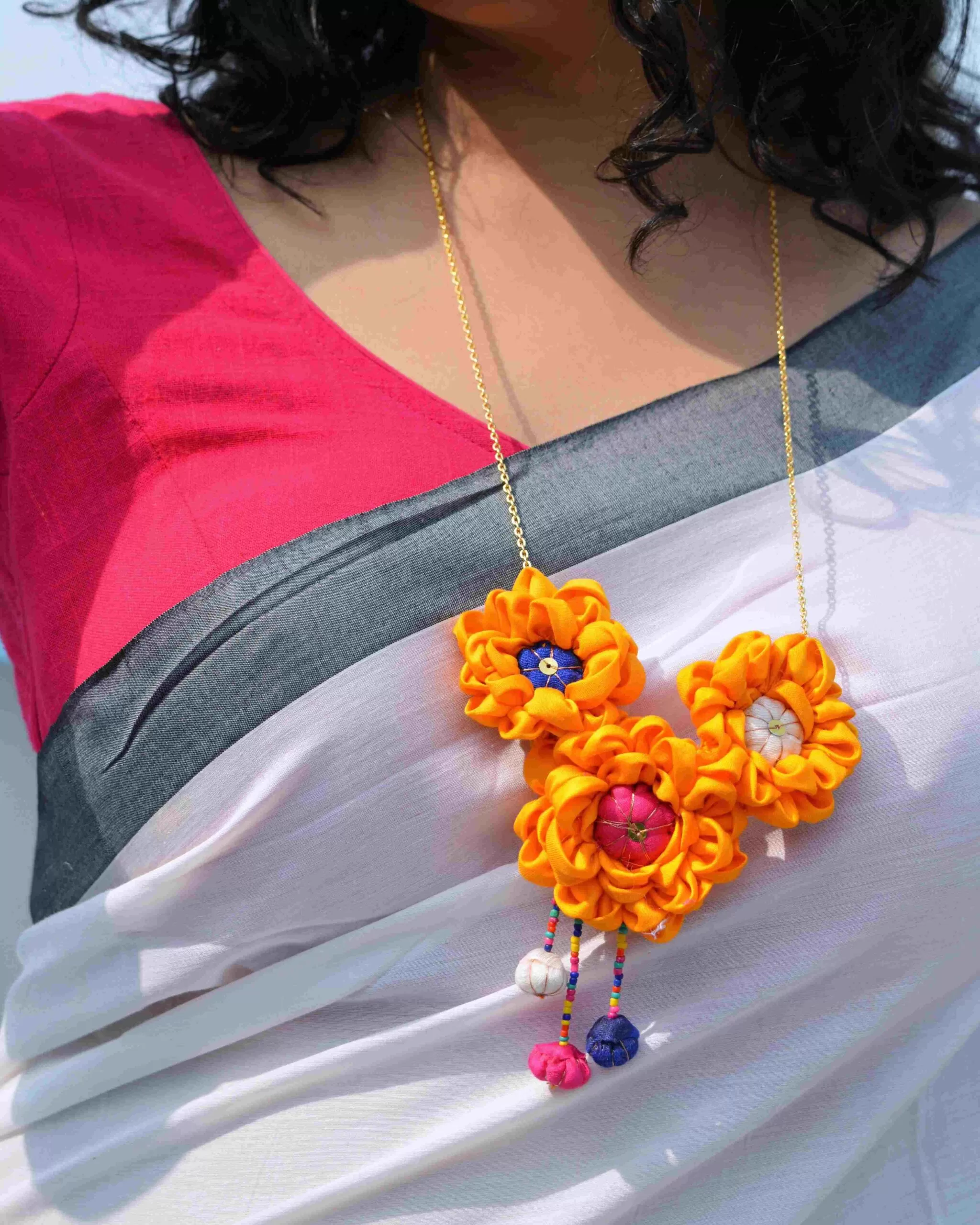 Dalia Neckpiece